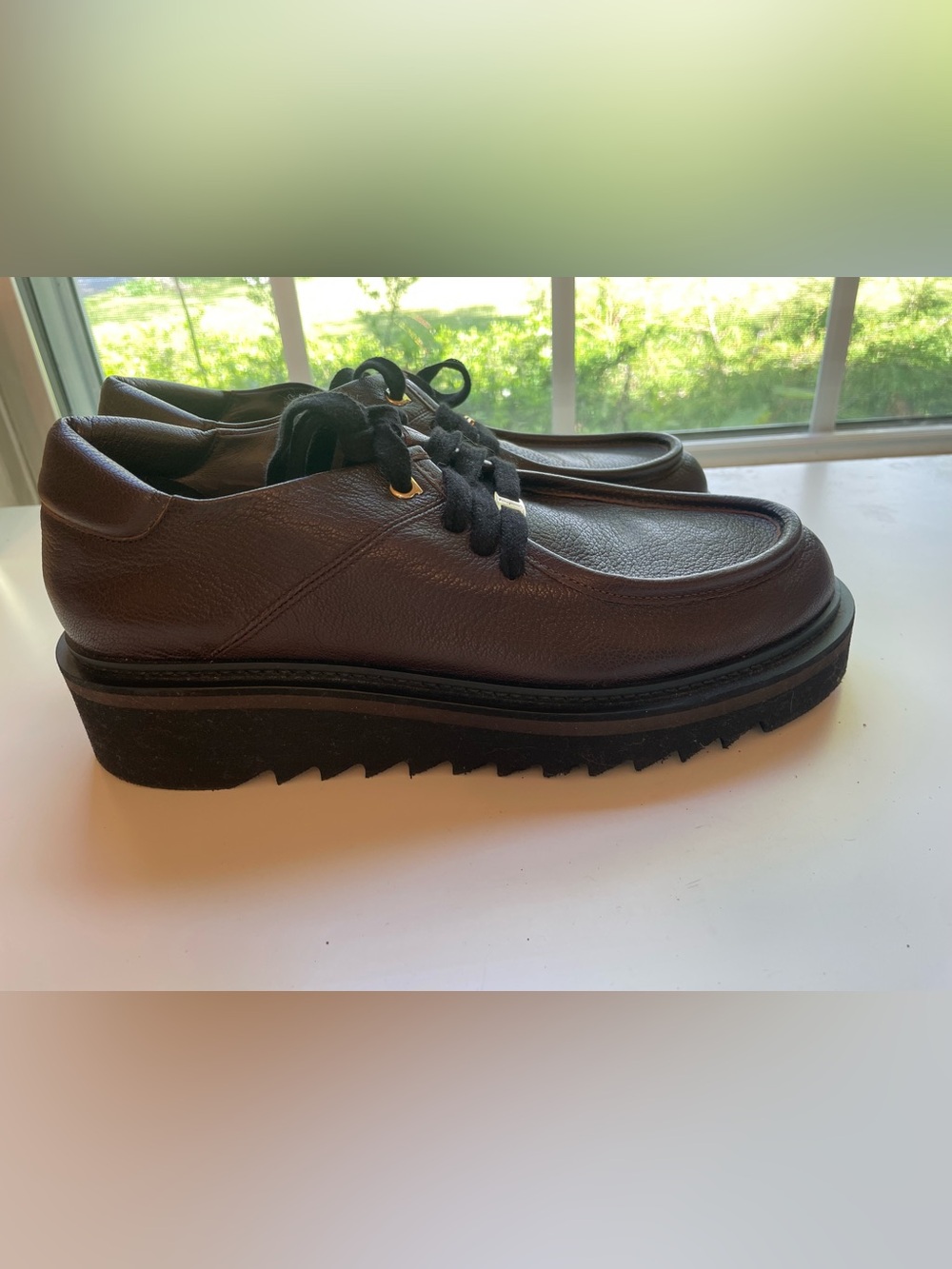 Women’s Ferragamo Oxfords Dark Brown Size 10